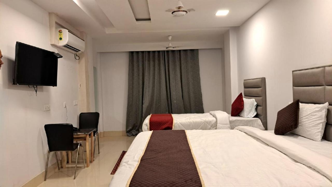 Hotel Amenda International New Delhi Ngoại thất bức ảnh