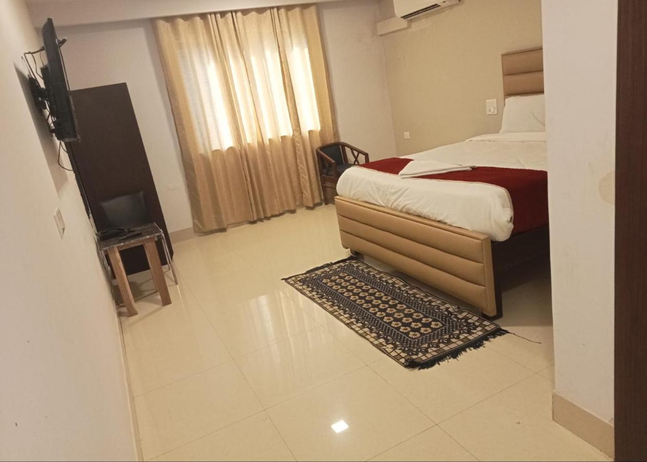 Hotel Amenda International New Delhi Ngoại thất bức ảnh